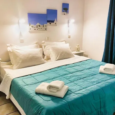 Room Mykonos 11 Апарт-отель *